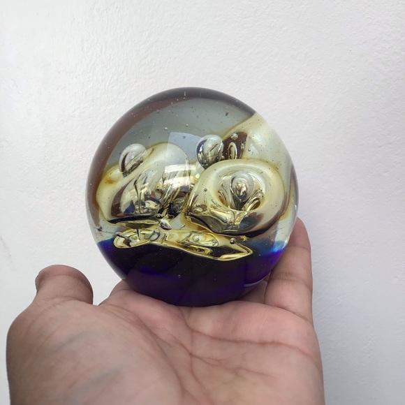 FINAL SALE Vintage Glass Art Bubble Paperweight - Picture 3 of 7